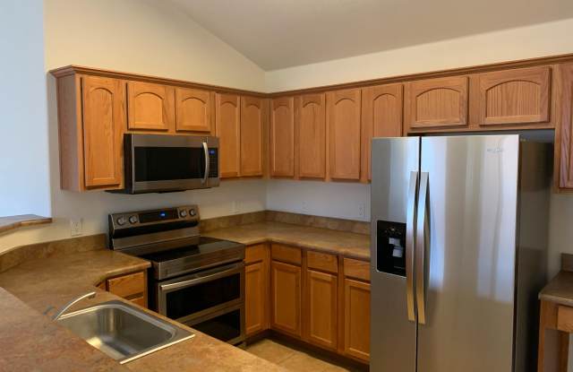 612 River View Drive