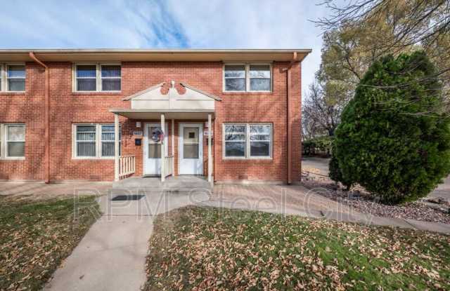1009 Constitution Rd