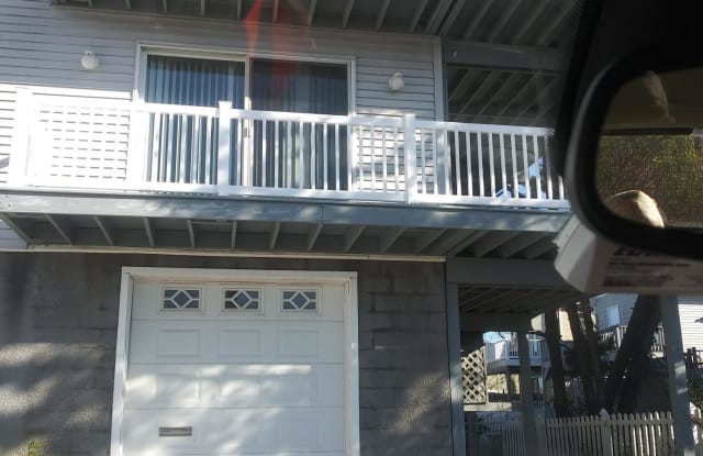 135 L Street - 135 L Street, Seaside Park, NJ 08752