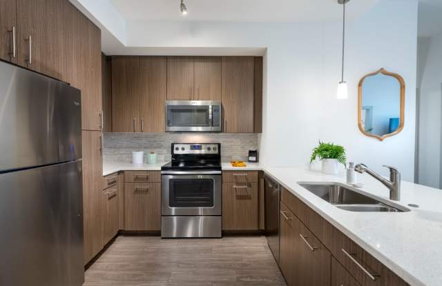 Omnia at Town Center