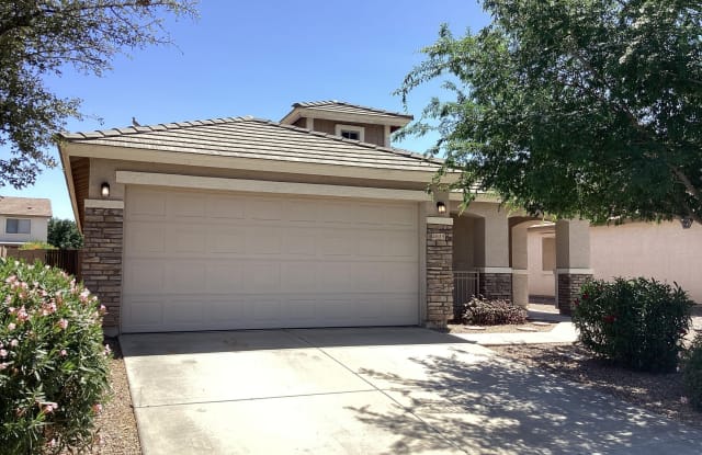 2635 W Half Moon Circle - 2635 West Half Moon Circle, San Tan Valley, AZ 85142