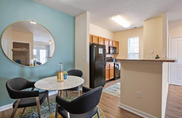 Hartshire Lakes Apartments