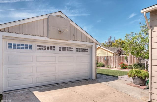 234 Katherine Ave - 234 Katherine Avenue, Salinas, CA 93901