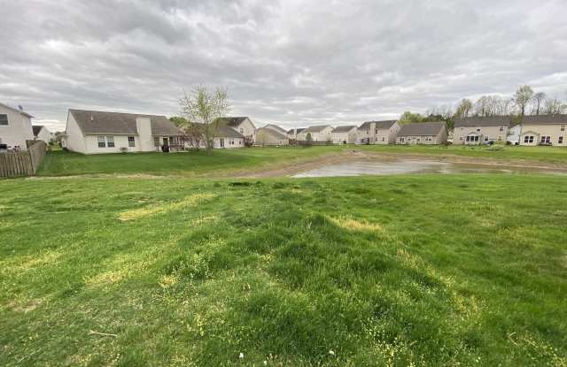 2475 Lakecrest Drive