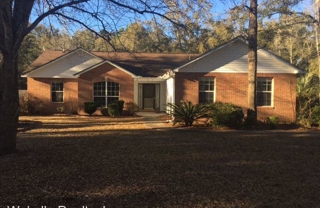 219 Mulberry Circle - 219 Mulberry Circle, Crawfordville, FL 32327