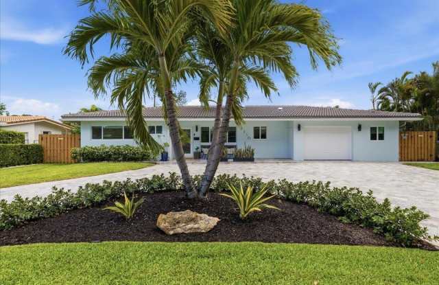 2210 NE 34TH Court