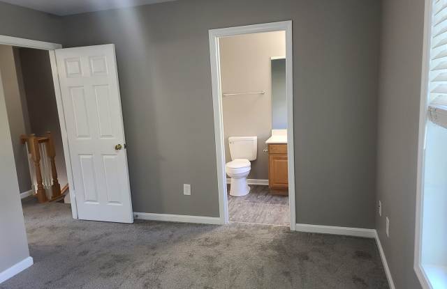 3 Bedroom Townhouse for Rent in Waynesboro!