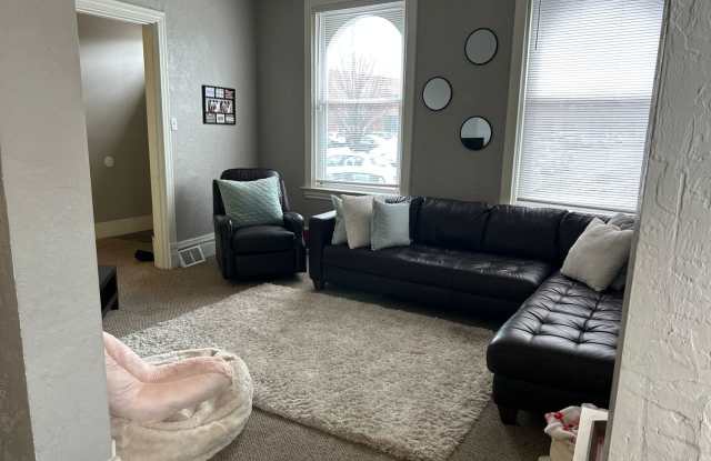 Whole house 4 bedroom