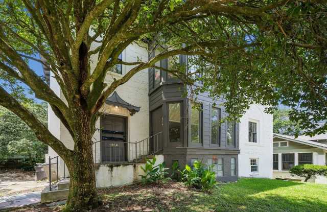 Photo of 416/418 East State Street