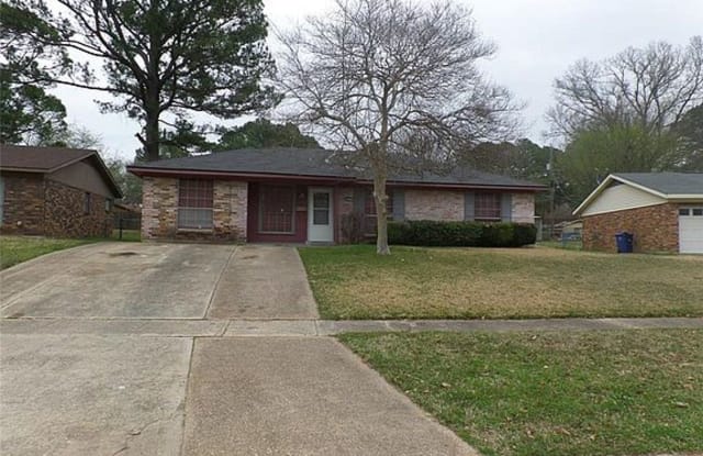 9027 Southwood Dr - 9027 Southwood Drive, Shreveport, LA 71118