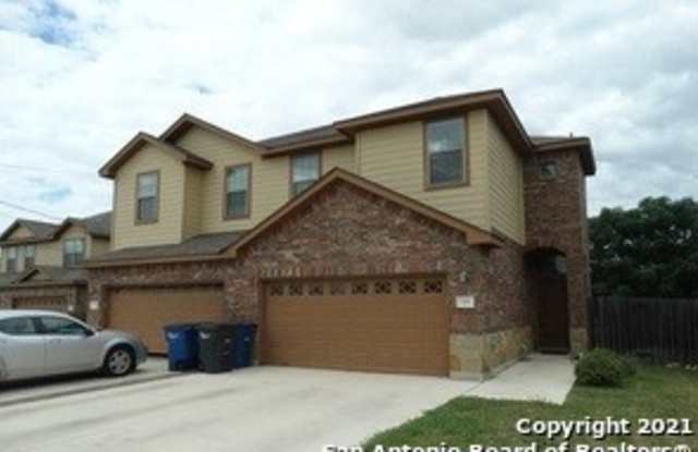 306 ROSALIE DR