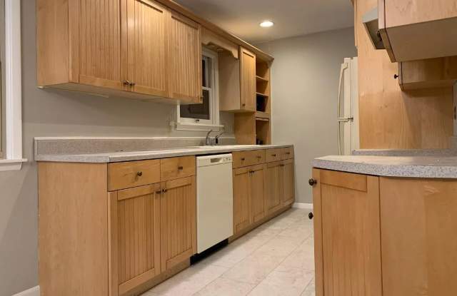 Photo of 402 North Division Street