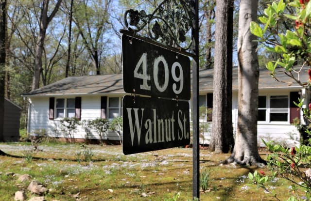 409 Walnut Street - 409 Walnut Street, Chapel Hill, NC 27517