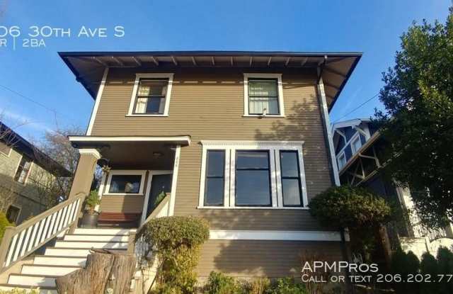 806 30th Ave S - 806 30th Ave, Seattle, WA 98122