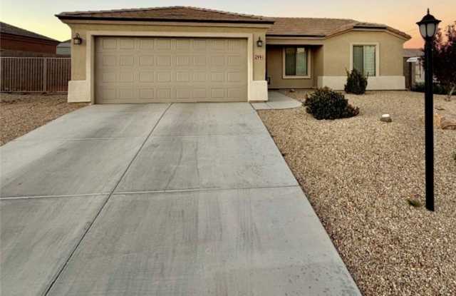 Photo of 2991 E Estrella Vista