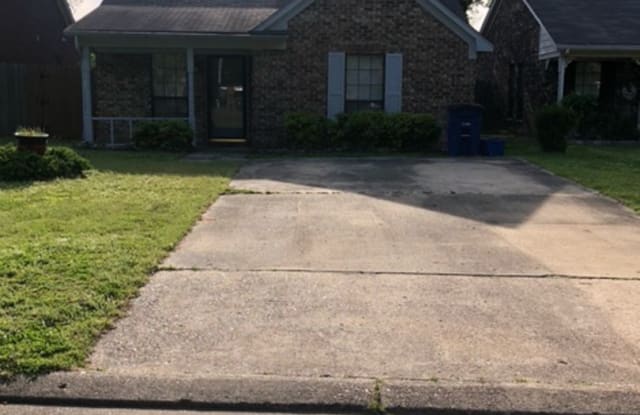 6851 Maury Dr - 6851 Maury Drive, Olive Branch, MS 38654