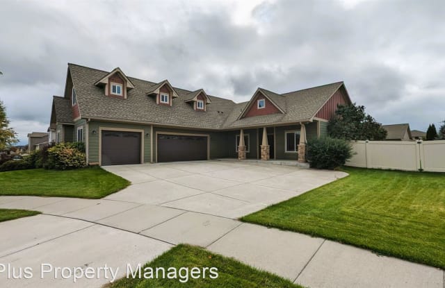 3013 N Cormac Loop - 3013 North Cormac Loop, Post Falls, ID 83854