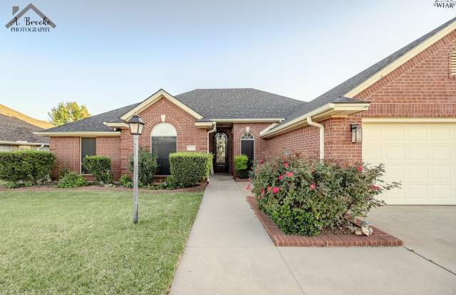 4901 BELAIR BOULEVARD