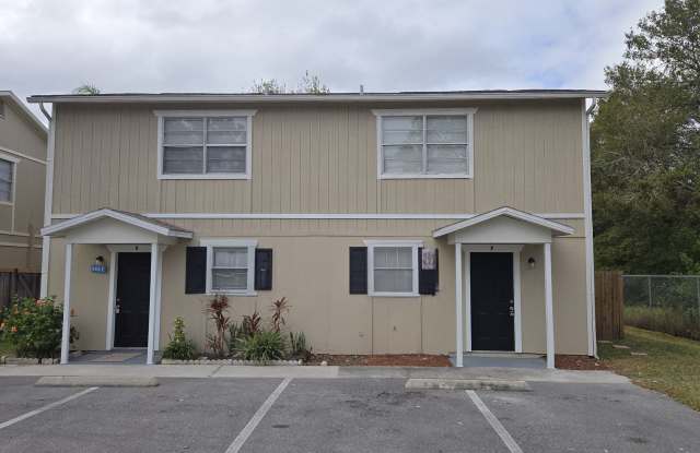 Photo of 140 Douglas Road WestUnit F