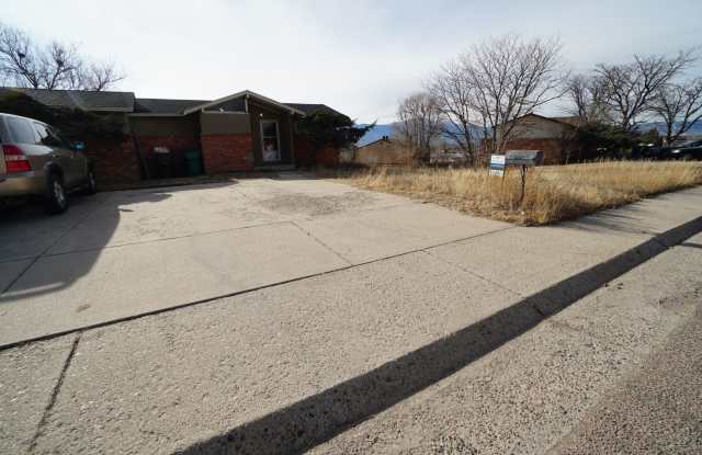 Photo of 6727 Dale Road