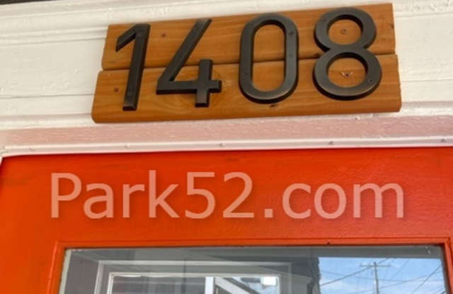 $500 Off First Full Month! 2 Bedroom 1 Bathroom Duplex