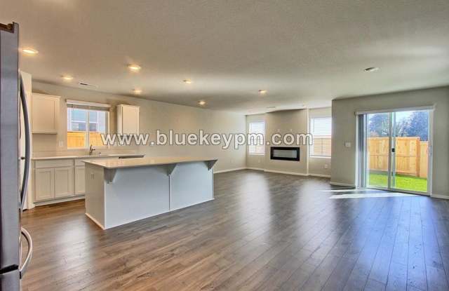 4 Bed, 2.5 Baths Home in Ridgefield