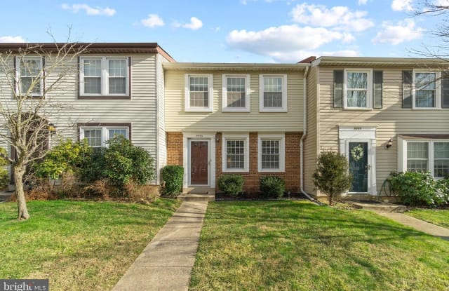 5553 Macduff Court - 5553 Macduff Court, Fairfax Station, VA 22032