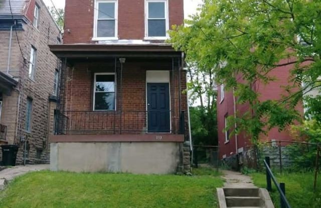 930 Fairbanks Ave - 930 Fairbanks Avenue, Cincinnati, OH 45205