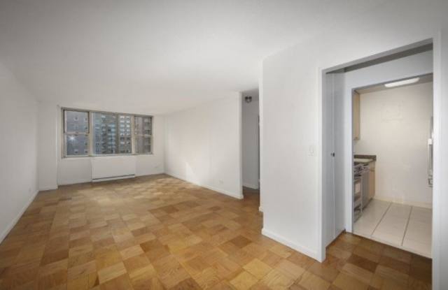 166 E 34th St - 166 East 34th Street, New York City, NY 10016