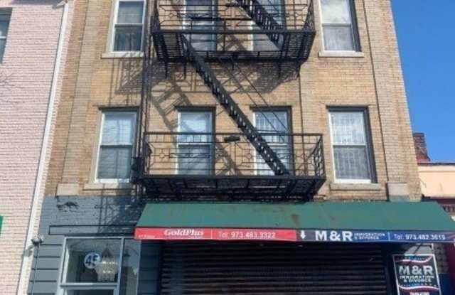 Photo of 45 Bloomfield Ave  Unit 3