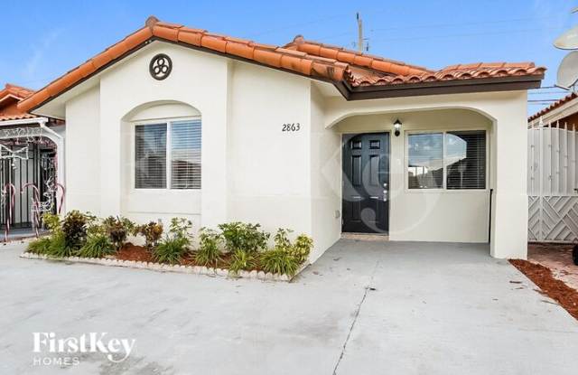 2863 West 75th Terrace