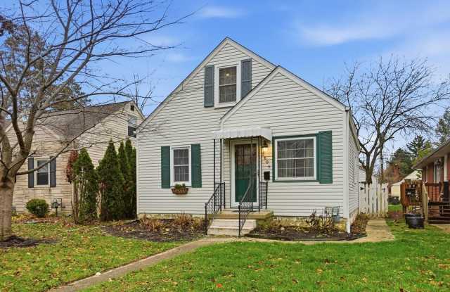 2695 Bellwood Avenue