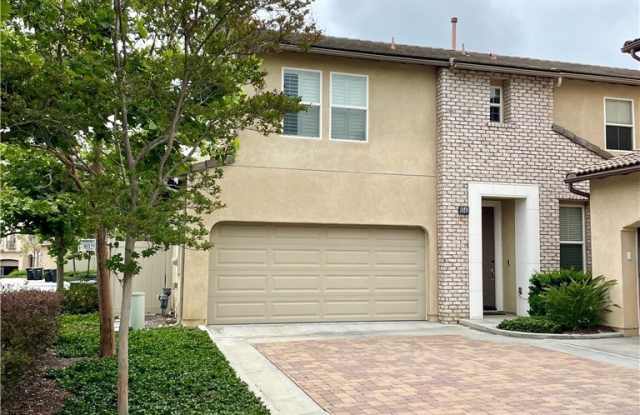 8043 E Loftwood Lane
