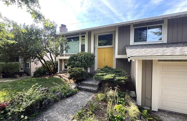 6713 128th Ave SE