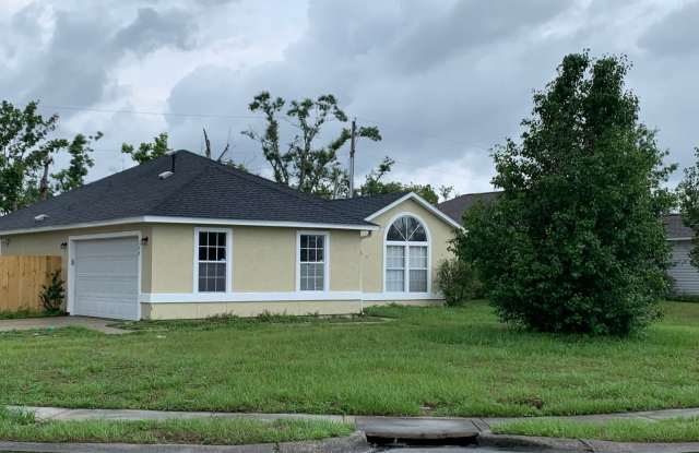 109 Abigail Ln - Springfield/Callaway area-this home is all ready for you! $250.00 first month with approved application! - 109 Abigail Lane, Callaway, FL 32404