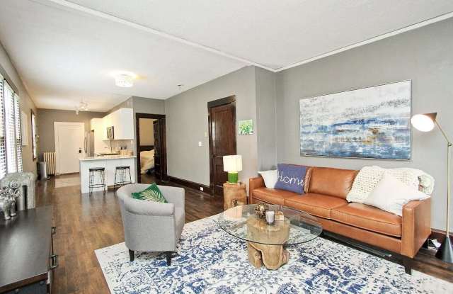 3024 Pleasant Avenue