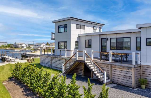 442 Dune Road