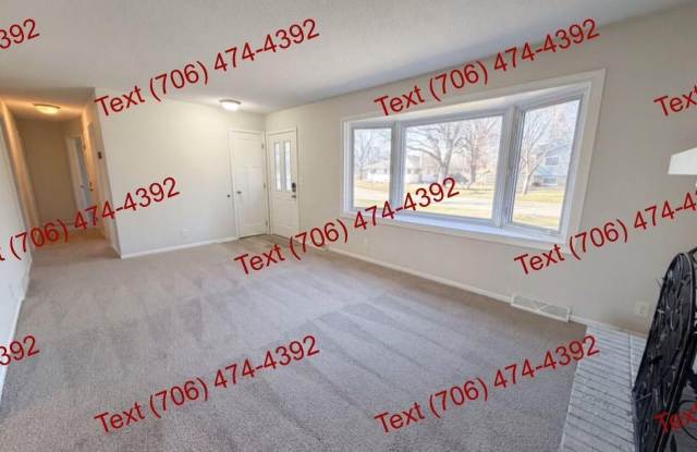 811 W 5th Street