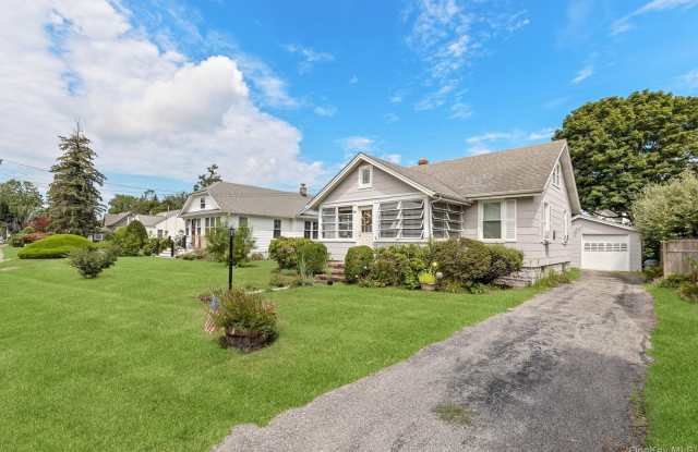 Photo of 64 Point Street