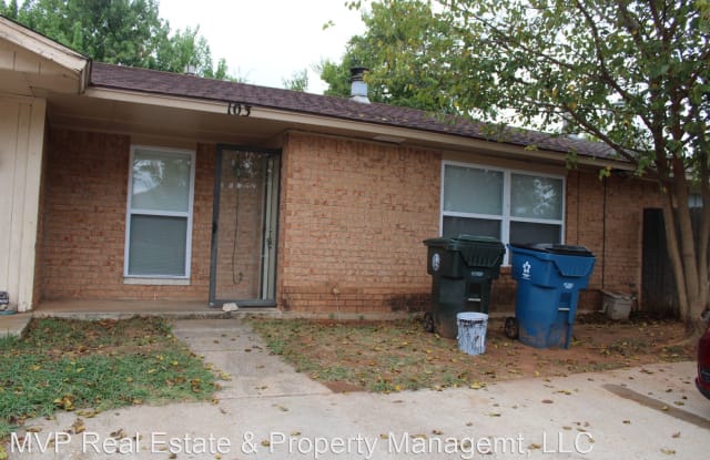 103 N Oaks Ave - 103 North Oaks Avenue, Midwest City, OK 73110