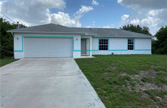 3012 2nd ST SW - 3012 2nd Street Southwest, Lehigh Acres, FL 33976