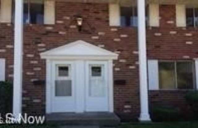 Photo of 597 S Shore Court