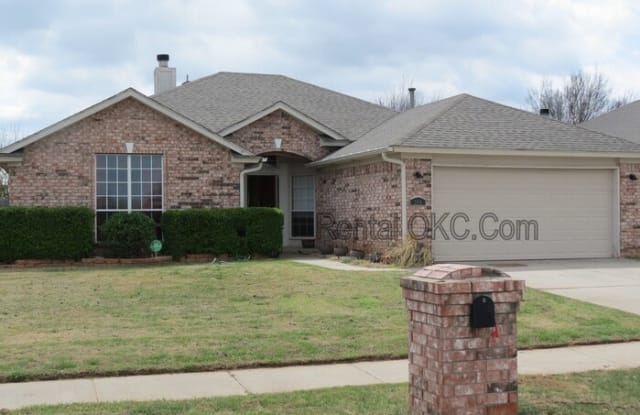 246 Southeast 25th Street - 246 Southeast 25th Street, Moore, OK 73160