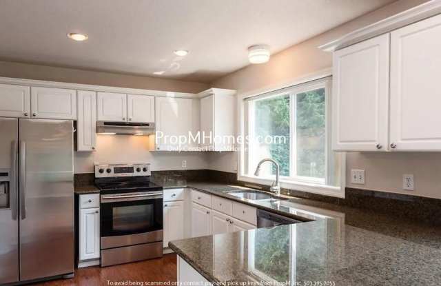 Cozy One Level Three Bedroom Home in Sherwood!