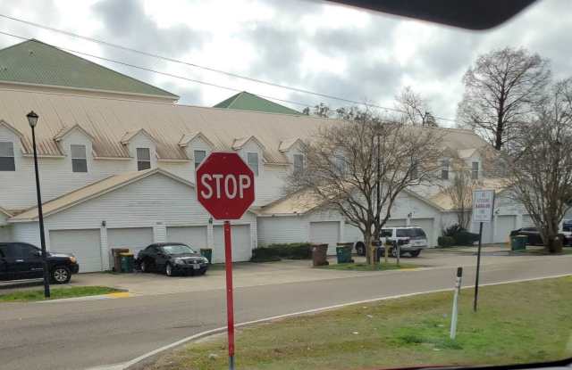 Photo of 1805 Irish Hill Drive #4 - 4
