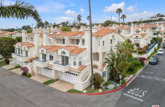 6473 Zuma View Pl