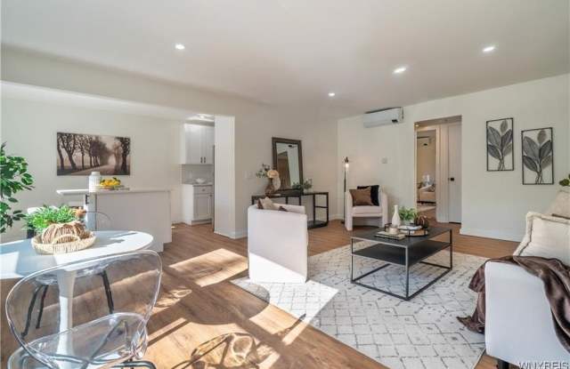 538 Linwood Avenue unit: 8