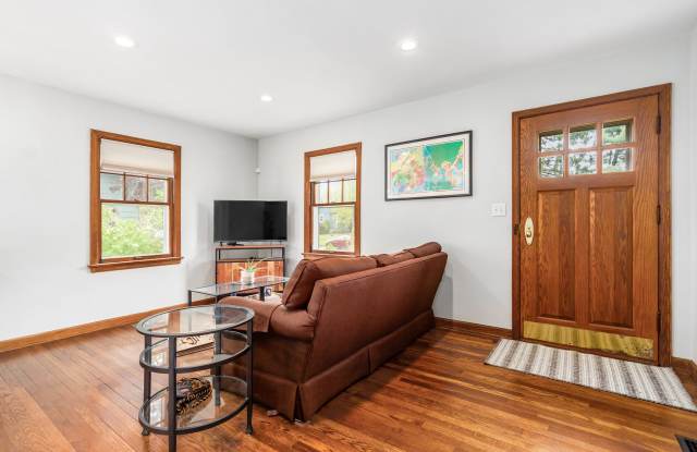 230 East Royal Forest Boulevard