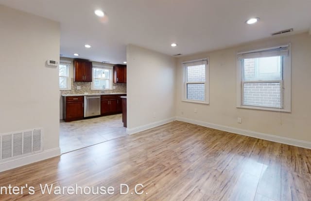 226 N Patrick St Unit 2 - 226 N Patrick St, Alexandria, VA 22314