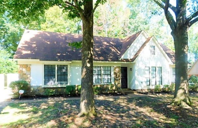 4397 Hunt Cliff Trce - 4397 Hunt Cliff Trce, Shelby County, TN 38128